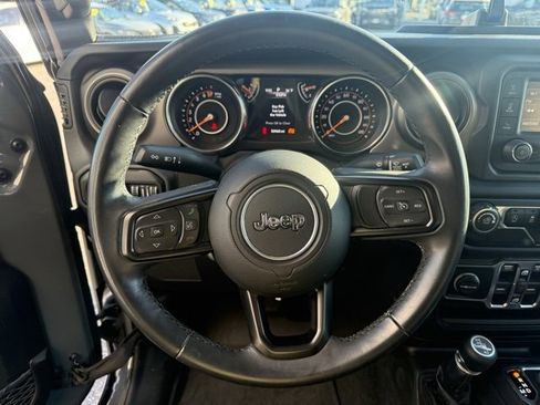 Used 2019 Jeep Wrangler Unlimited Sport S image 29