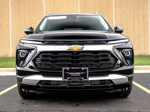 New 2026 Chevrolet TrailBlazer LT AWD/4WD image 3