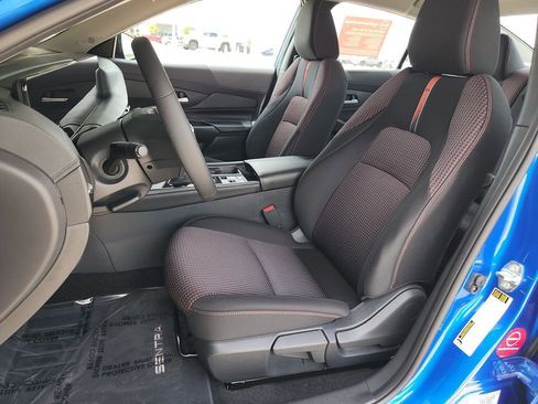 Used 2026 Nissan Sentra SR w/ Floor Mat Package FWD image 12