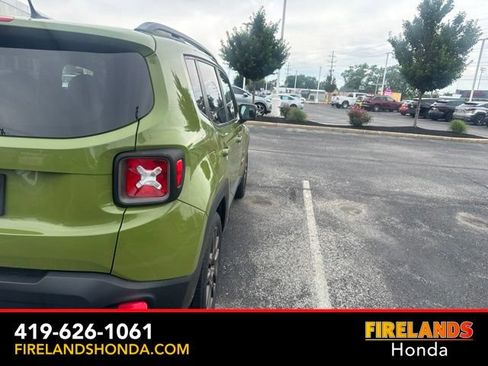Used 2016 Jeep Renegade 75th Anniversary FWD image 6