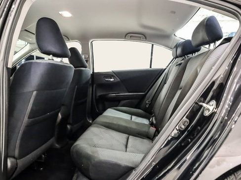 Used 2015 Honda Accord LX image 28