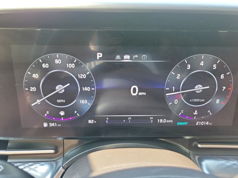 Used 2024 Kia Carnival SX Prestige FWD image 23