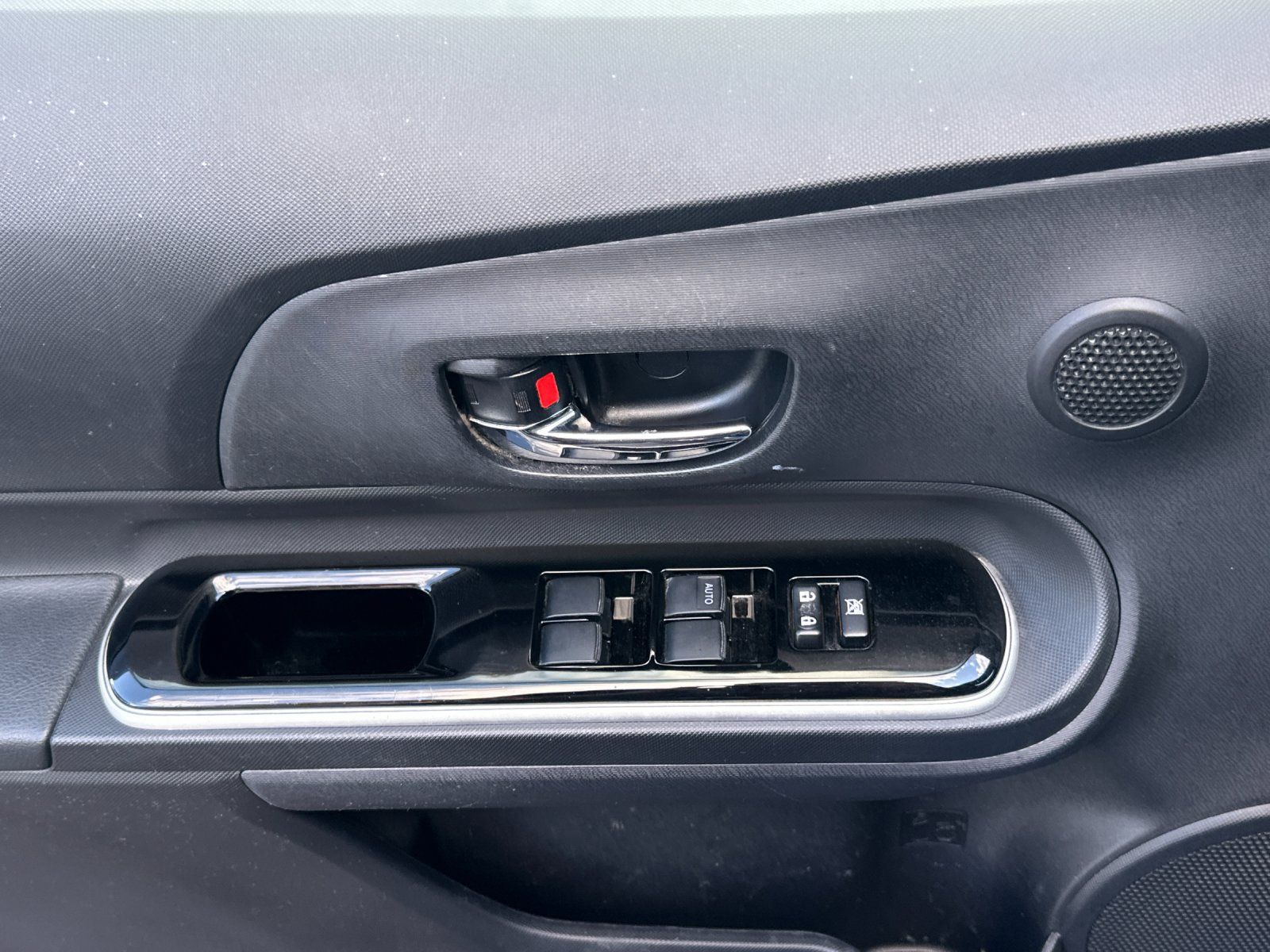 Used 2016 Toyota Prius C Four FWD image 10