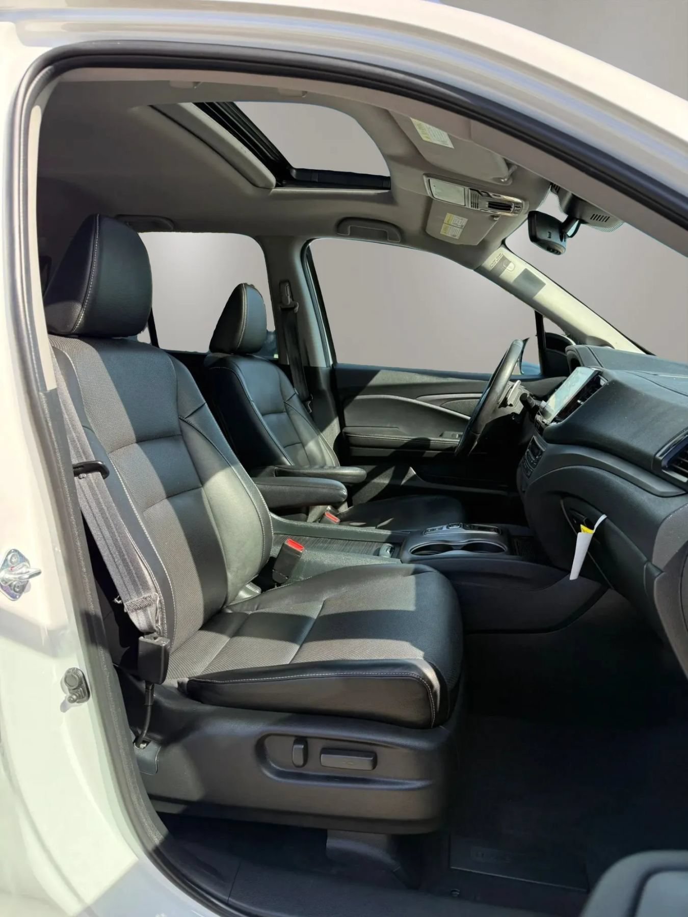 Used 2023 Honda Ridgeline RTL-E image 14