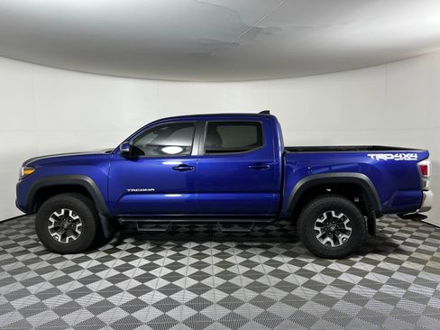 Certified 2023 Toyota Tacoma TRD Off-Road image 7