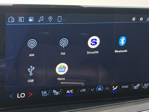 New 2026 Chevrolet Suburban Premier image 8