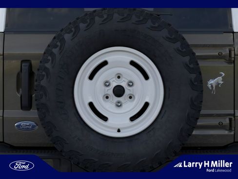 New 2026 Ford Bronco Heritage Edition AWD/4WD image 24