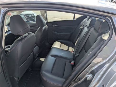 Used 2020 Nissan Altima 2.5 SR FWD image 9
