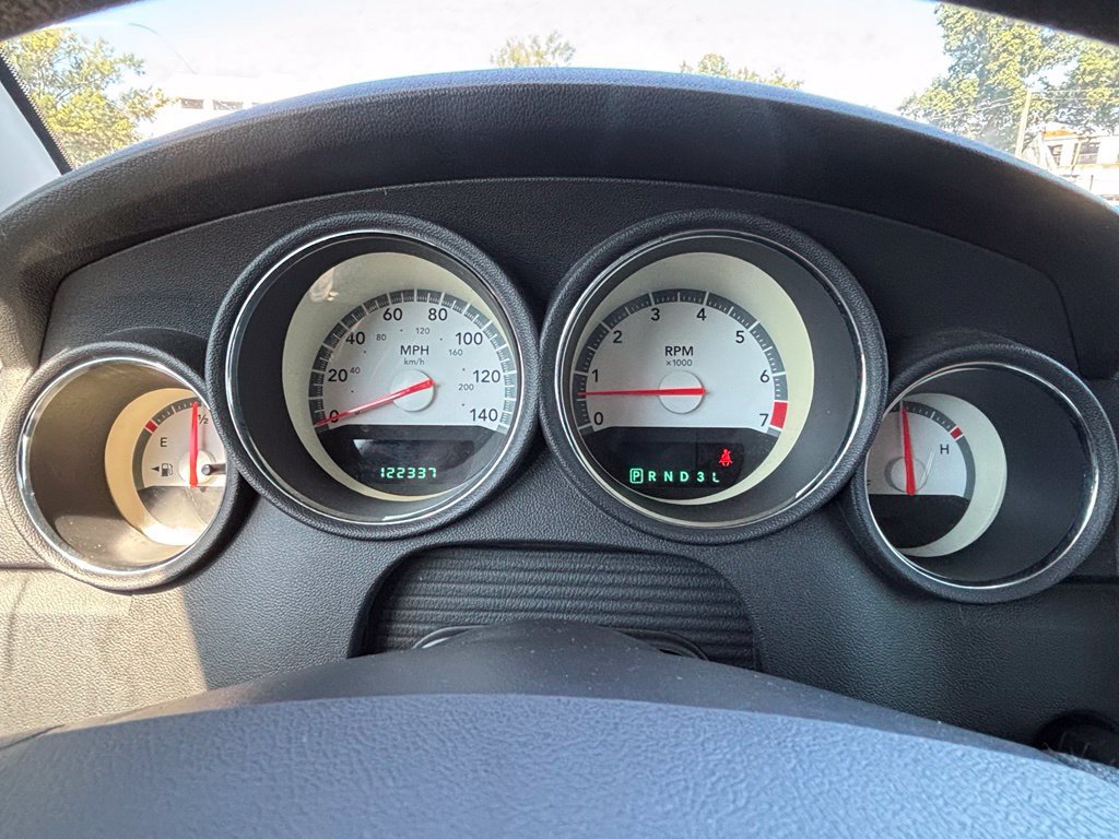Used 2009 Dodge Charger SXT RWD image 39