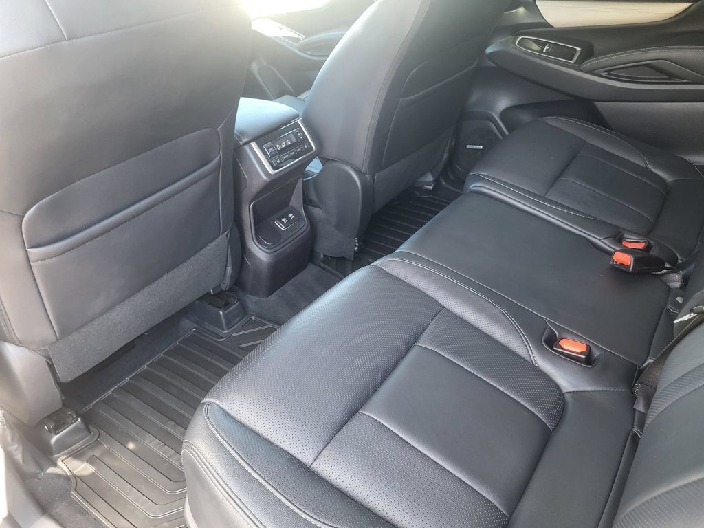 Used 2022 Subaru Ascent Limited w/ Technology Package AWD/4WD image 24