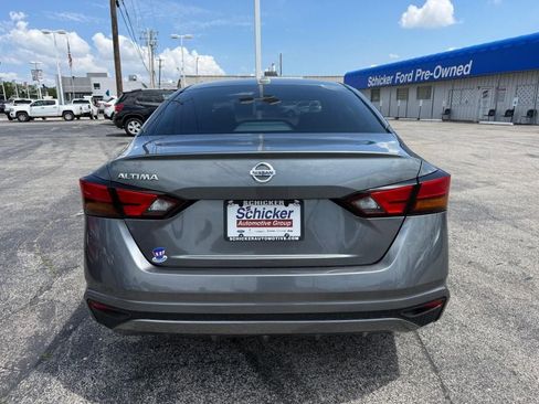 Used 2020 Nissan Altima 2.5 S FWD image 8