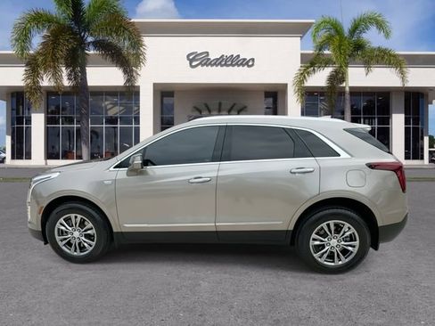 Certified 2023 Cadillac XT5 Premium Luxury FWD image 8
