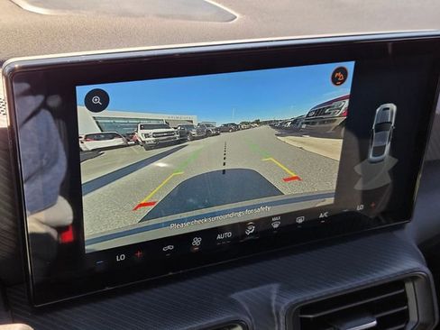 Used 2025 Ford Mustang Coupe RWD image 14