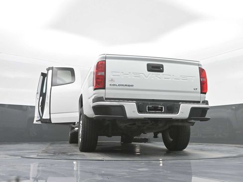 Used 2021 Chevrolet Colorado LT w/ Fleet Safety Package image 40