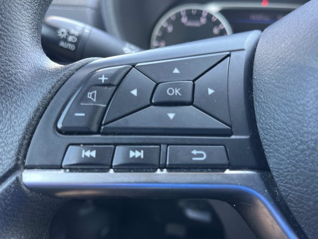 Used 2024 Nissan Sentra SV FWD image 29