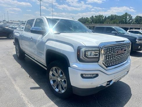 Used 2018 GMC Sierra 1500 Denali w/ Denali Ultimate Package AWD/4WD image 1