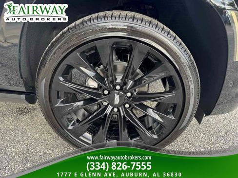 Used 2026 Cadillac Escalade Sport w/ LPO, Floor Liner Package RWD image 38
