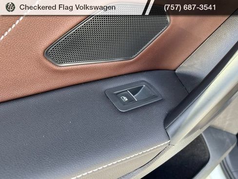 Used 2024 Volkswagen Tiguan SEL R-Line AWD/4WD image 27