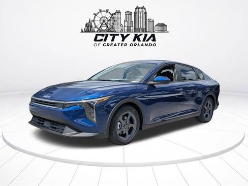 New 2026 Kia K4 FWD image 2