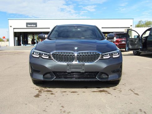 Used 2019 BMW 330i Sedan image 3