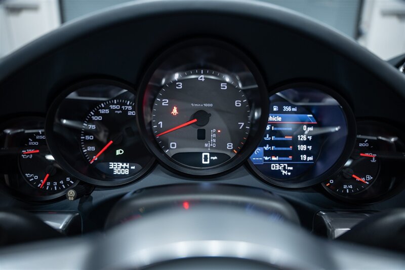 Used 2017 Porsche 911 Carrera S RWD image 20