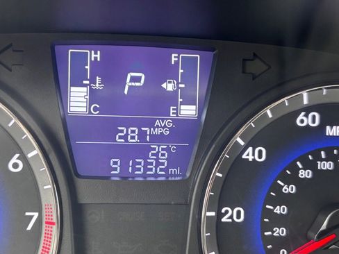 Used 2016 Hyundai Accent SE image 9