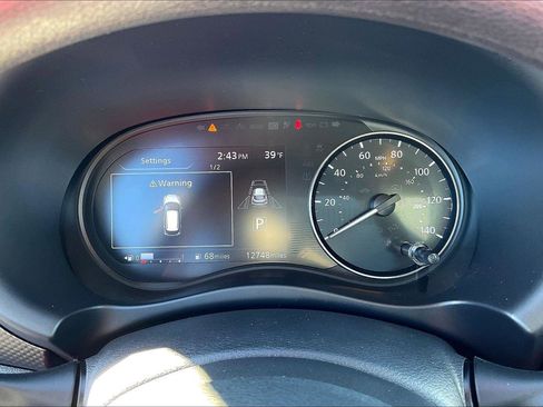 Used 2021 Nissan Kicks SV image 20