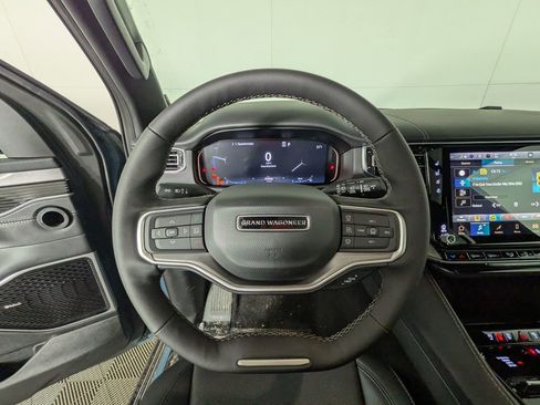 New 2026 Jeep Grand Wagoneer Limited AWD/4WD image 20
