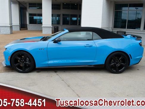 Used 2022 Chevrolet Camaro LT image 7