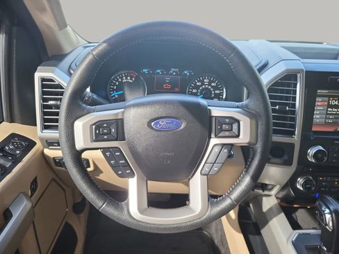 Used 2015 Ford F150 Lariat w/ Equipment Group 502A Luxury image 19