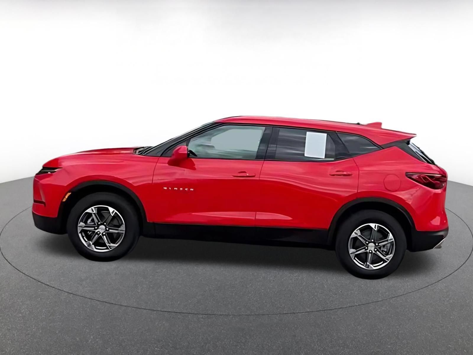 Used 2026 Chevrolet Blazer LT AWD/4WD image 15
