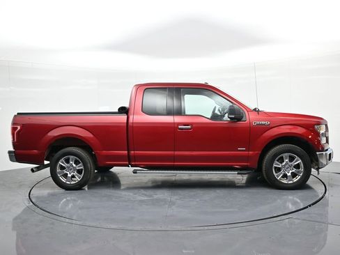 Used 2016 Ford F150 XLT w/ Equipment Group 302A Luxury image 5