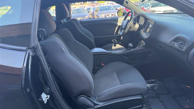 Used 2019 Dodge Challenger GT w/ Blacktop Package RWD image 5
