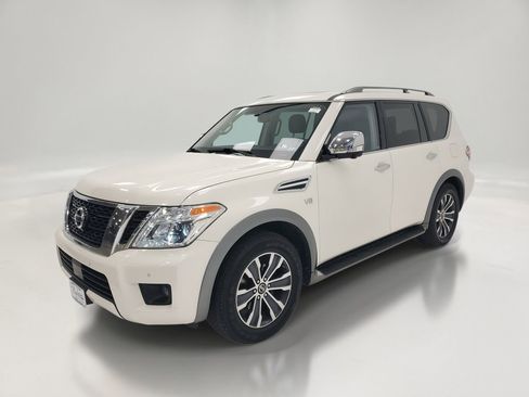 Used 2020 Nissan Armada SL w/ Premium Package image 3