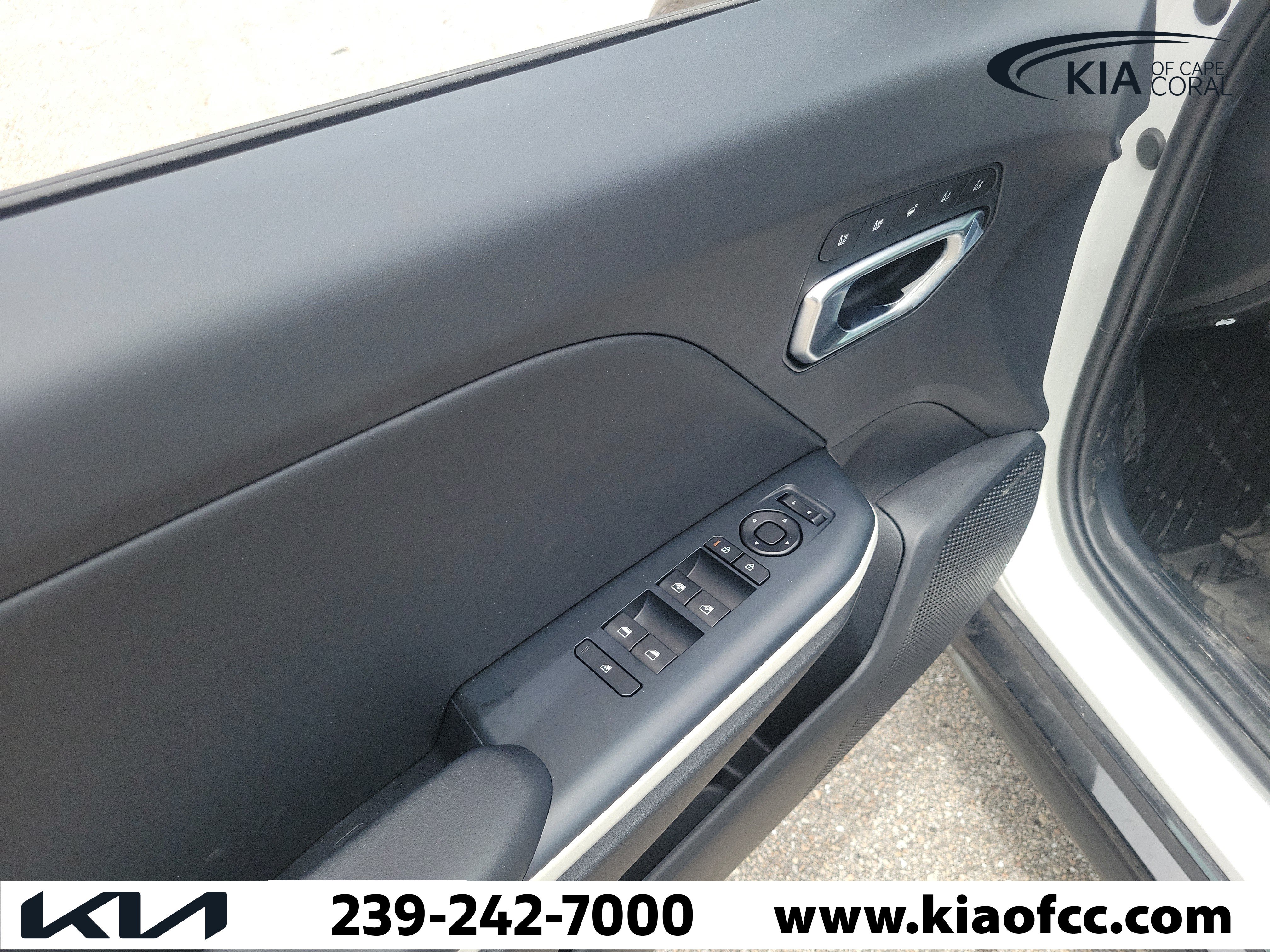 New 2026 Kia K4 GT-Line Turbo w/ GT-Line Premium Package FWD image 23