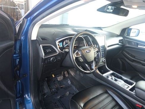 Used 2021 Ford Edge SEL w/ Convenience Package image 22