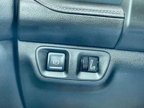 Certified 2017 GMC Acadia SLE FWD image 17