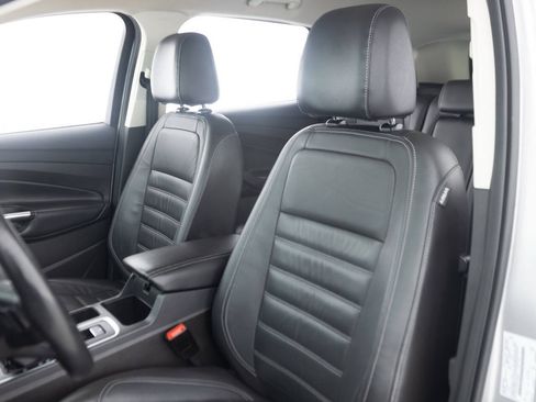 Used 2017 Ford Escape Titanium FWD image 24