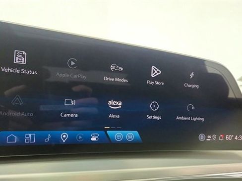 Used 2025 Cadillac Lyriq Sport image 47