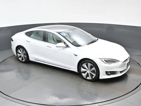 Used 2021 Tesla Model S Long Range AWD/4WD image 44