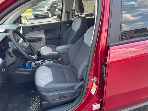 New 2025 Ford Maverick XLT w/ XLT Luxury Package image 9