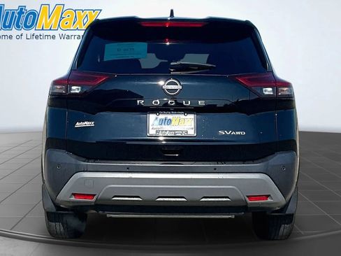 Used 2023 Nissan Rogue SV AWD/4WD image 7