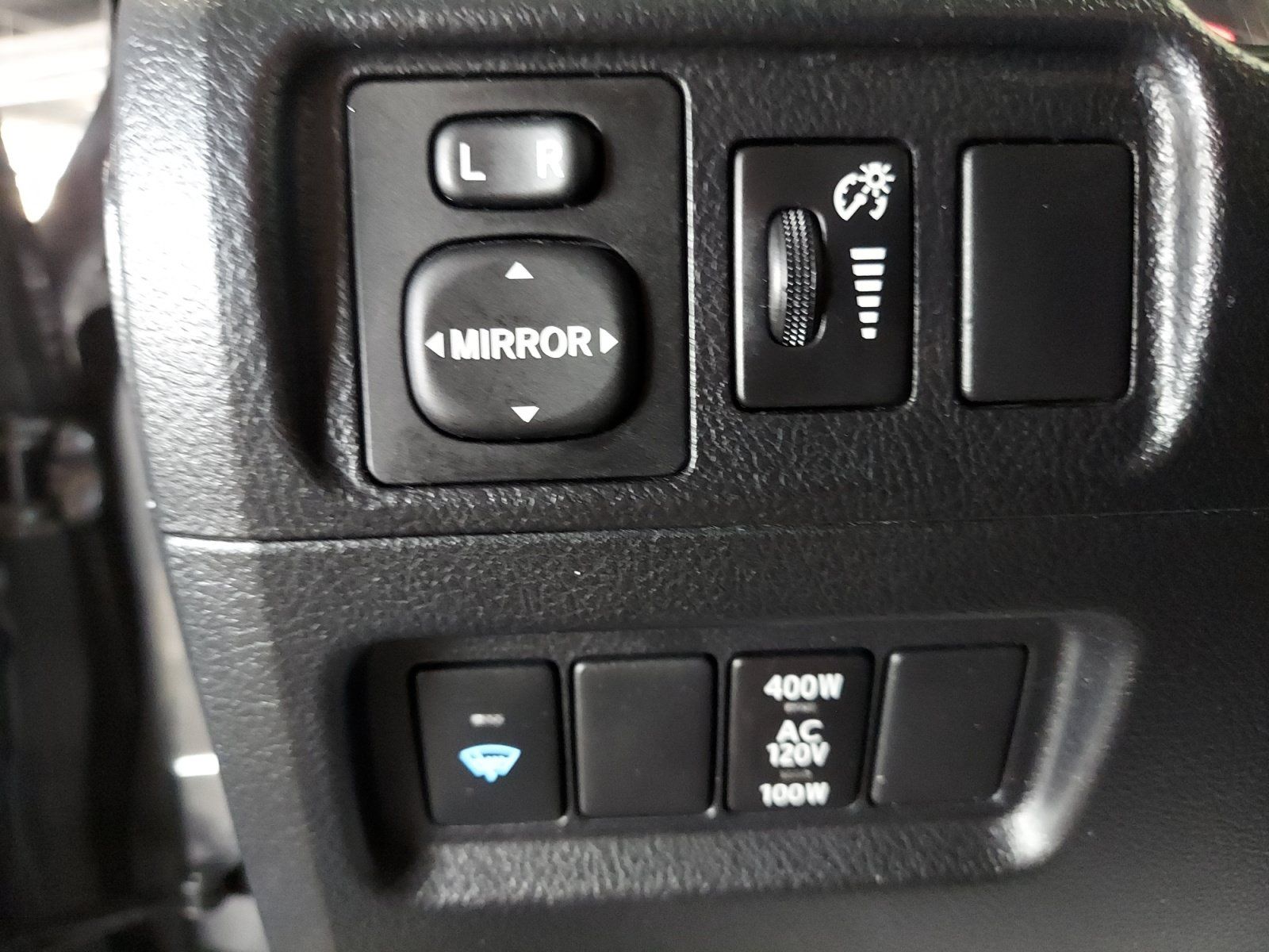 Used 2018 Toyota 4Runner SR5 RWD image 27