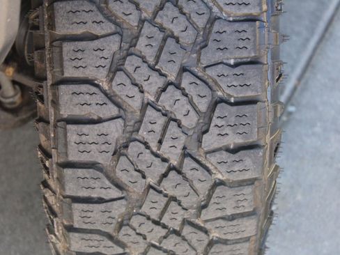 Used 2020 Chevrolet Colorado ZR2 image 13