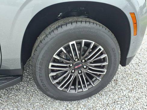 New 2026 GMC Yukon Elevation AWD/4WD image 9