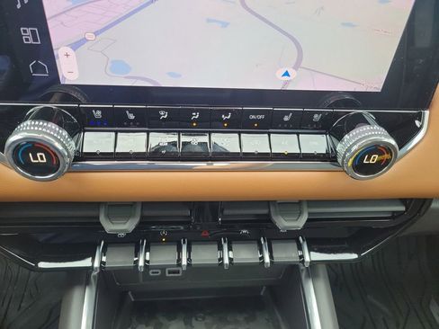 New 2026 GMC Canyon AT4 w/ Technology Plus Package image 28