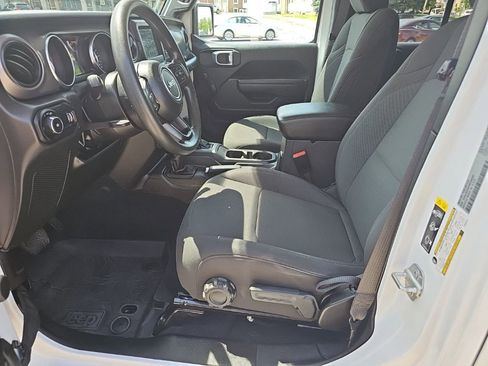 Used 2023 Jeep Wrangler Unlimited Sport AWD/4WD image 13