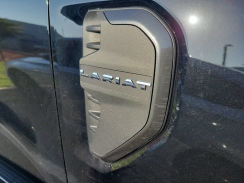 Used 2024 Ford Ranger Lariat w/ FX4 Off-Road Package AWD/4WD image 12