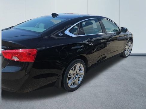Used 2017 Chevrolet Impala LS FWD image 2