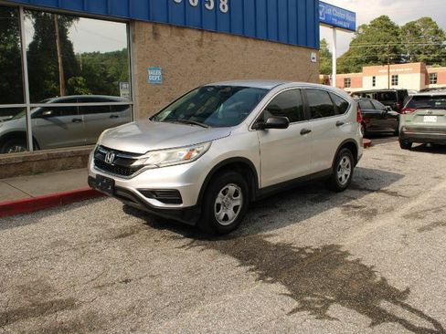 Used 2016 Honda CR-V LX image 3